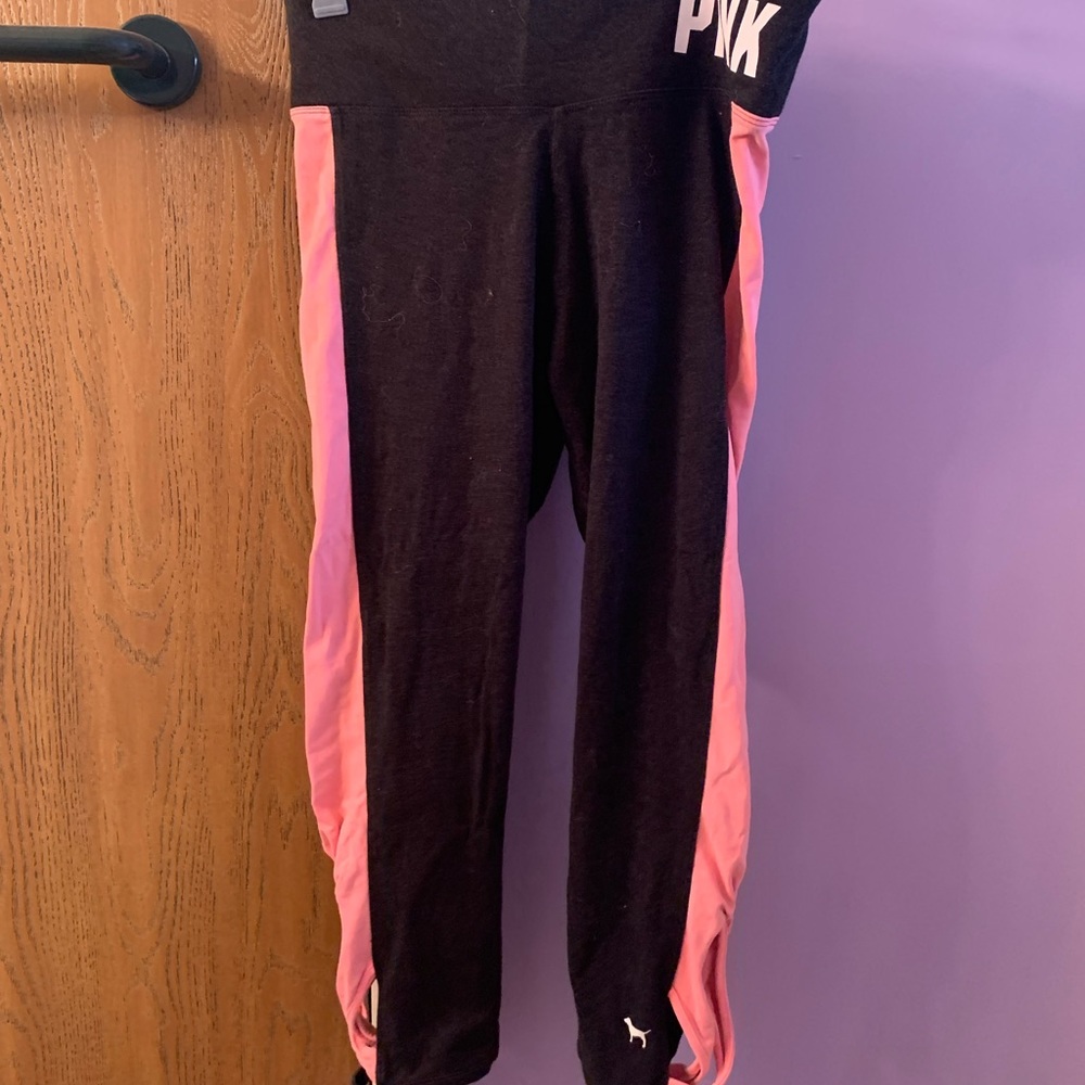 Pink leggings